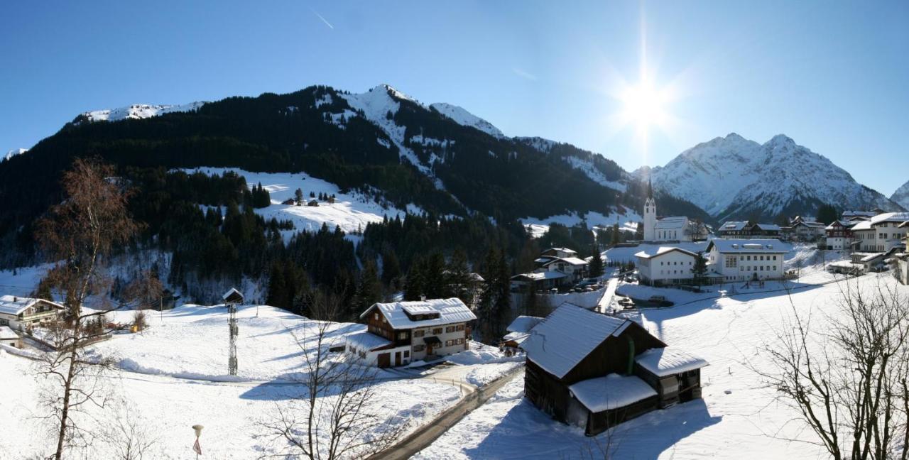 Hotel Adler Garni Hirschegg  Exterior foto